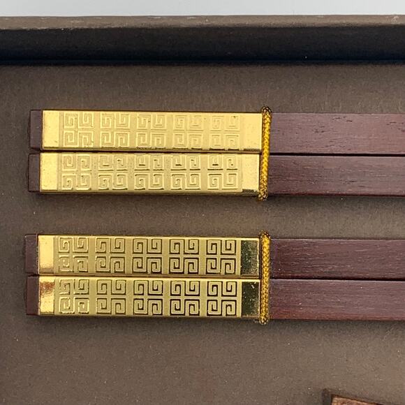 Set of 2 World Market Chinese Chopsticks Wooden with Gold Tone NEW - Picture 2 of 6